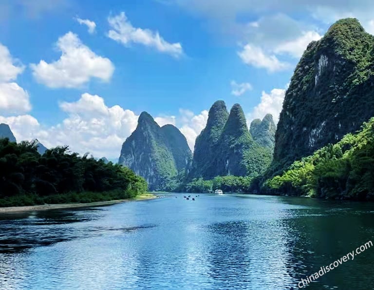 Barbara from UK - Li River Cruise