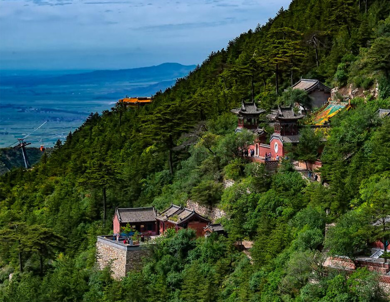 Natural Beauty of Hengshan Mountain