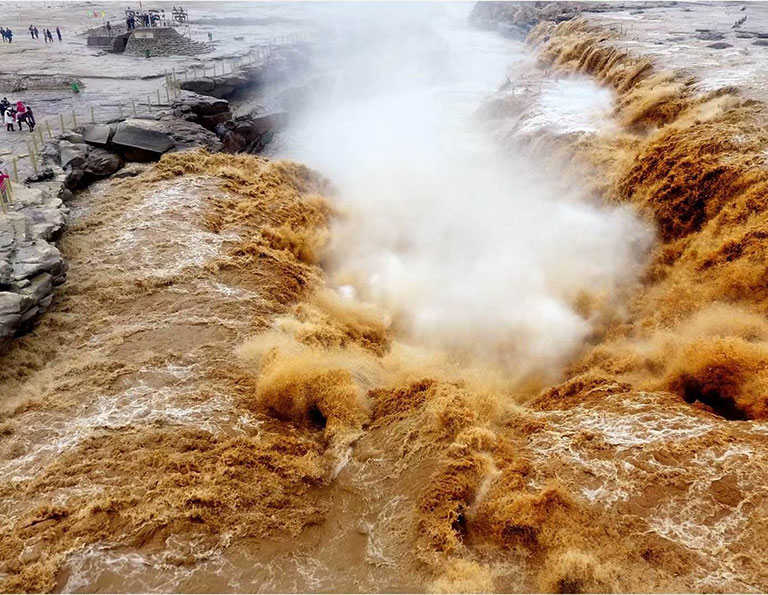 Hukou Waterfall (Shanxi Side)