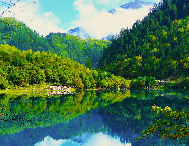 Five-flower Lake in Rize Valley