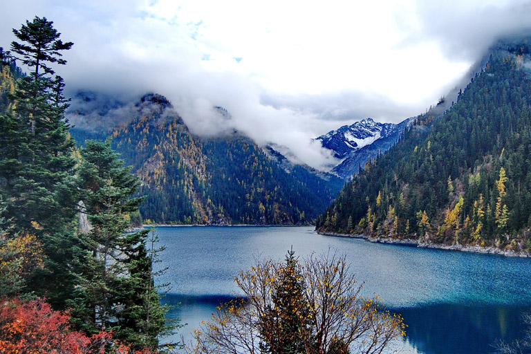 Winter landscape of Long Lake in Zechawa Valley of Jiuzhaigou