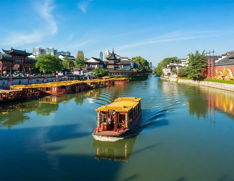 Qinhuai River - a great place to wander around