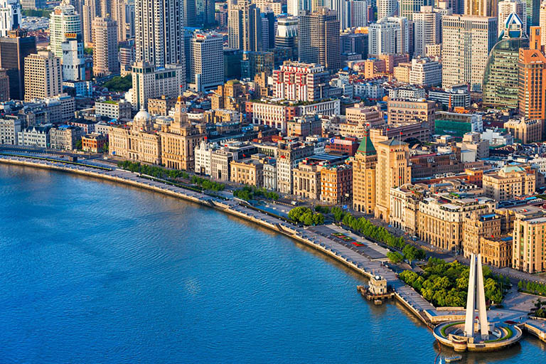 Bird's-eye View of Western-style Architecture at the Bund