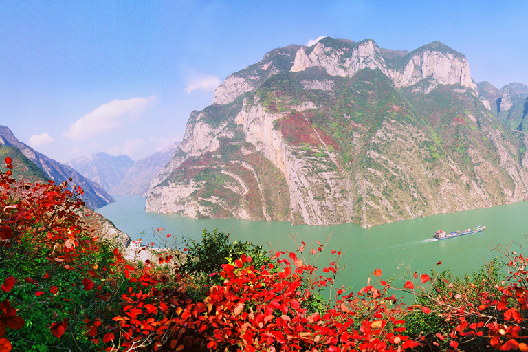 Gorgeous Three Gorges Scenery