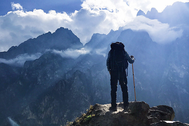 Tiget Leaping Gorge Hike