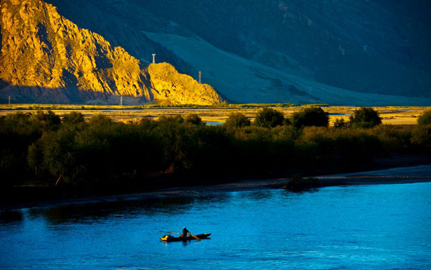 Yarlong Tsangpo River